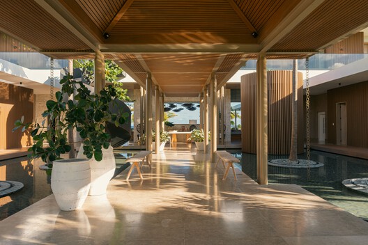 Villa del Mar F11 / Acebal Canney - Fotografía interior, Pilares, Patio interior