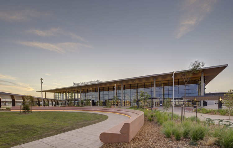 Aeropuerto de Western Sydney / Zaha Hadid Architects + Cox Architecture + Woods Bagot - Fotografía exterior