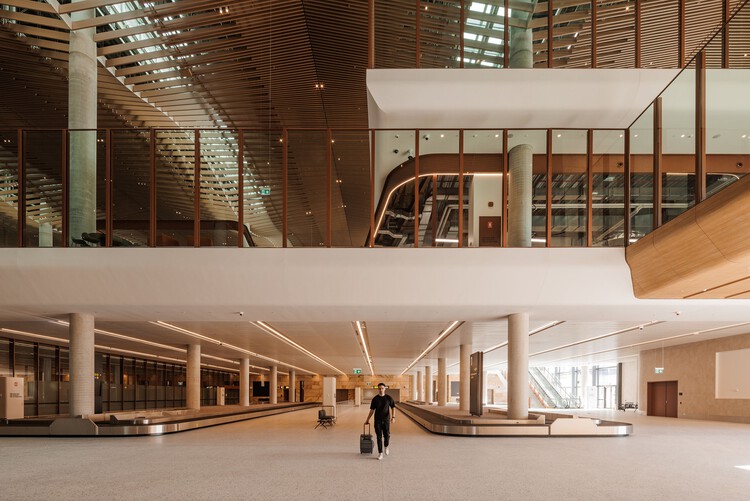 Aeropuerto de Western Sydney / Zaha Hadid Architects + Cox Architecture + Woods Bagot - Imagen 4 de 16