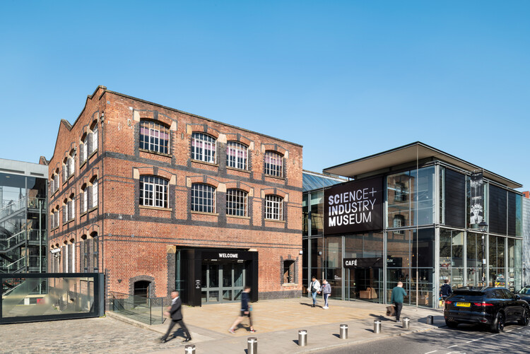 Science and Industry Museum Seeks Lead Architect for Technicians Interactive Gallery - Image 1 of 1