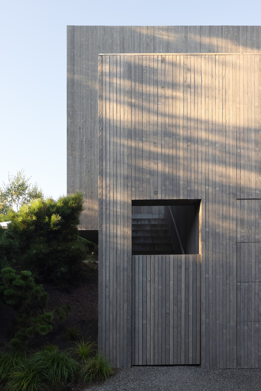 Re-folded House / Mcleod Bovell Modern Houses - Exterior Photography, Wood