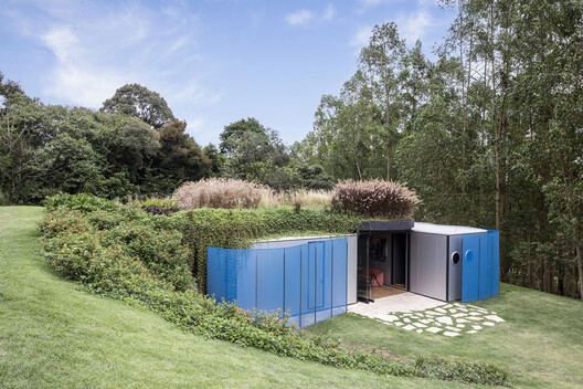 Casa Ibiúna / Rodrigo Ohtake Arquitetura e Design - Imagen 2 de 22