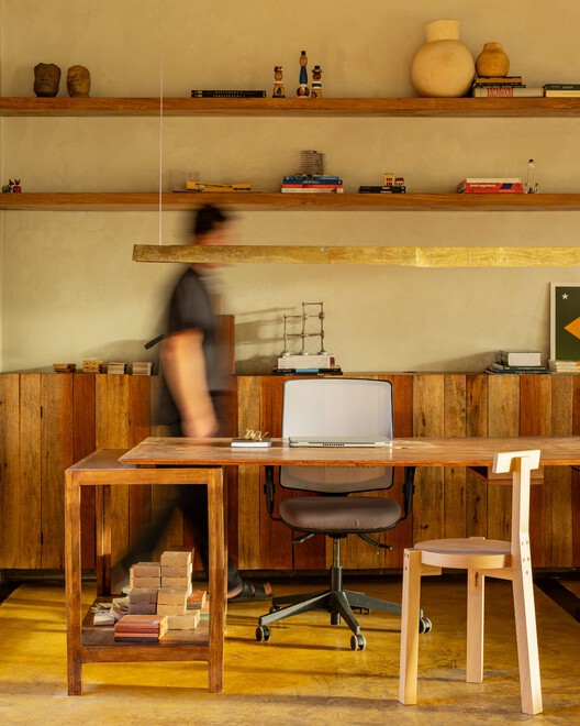 Escritório L-ARA / L-ARA Arquitetura - Fotografia de Interiores, Cozinha, Madeira, Mesa, Iluminação, Cadeira