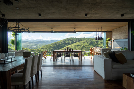 Casa La Deseada / Claudia Notari - Fotografía interior, Sillas