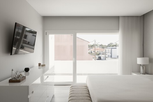 Casa Pinhal Conde da Cunha / Estúdio AMATAM - Fotografia de Interiores, Dormitório, Cama, Iluminação