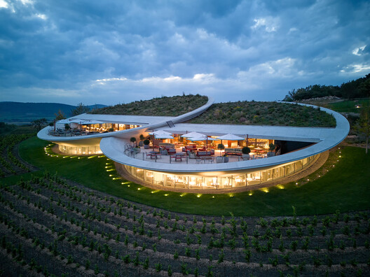 Tokaj Sauska Winery / BORD Architectural Studio - Exterior Photography