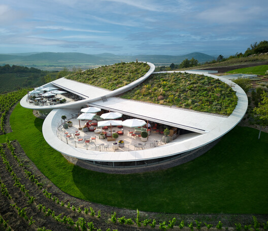 Tokaj Sauska Winery / BORD Architectural Studio - Image 2 of 40