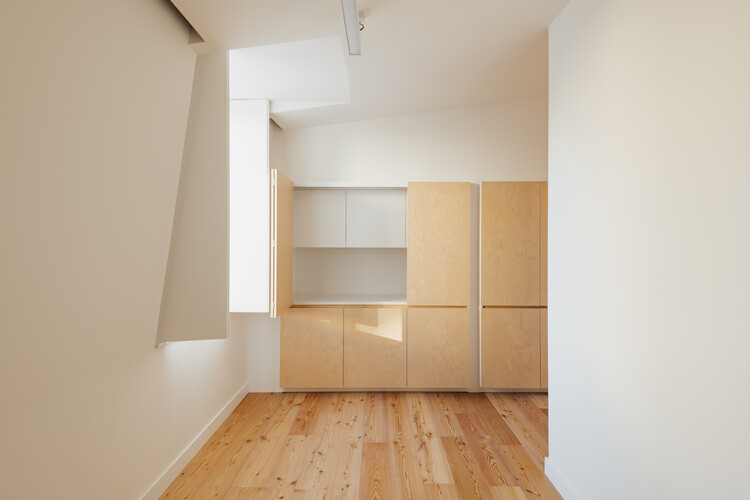 Casa Acreditar Lisboa / ALA.rquitectos - Imagem 12 de 44