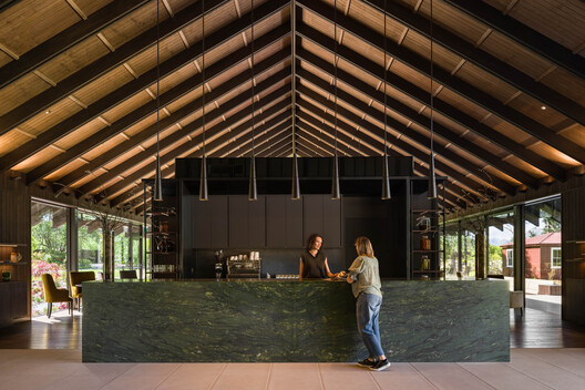 Sugarloaf at Flockhill / Hierarchy Group - Interior Photography, Wood, Beam