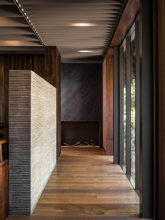 Sugarloaf at Flockhill / Hierarchy Group - Interior Photography, Wood
