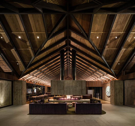 Sugarloaf at Flockhill / Hierarchy Group - Interior Photography, Wood, Lighting, Beam