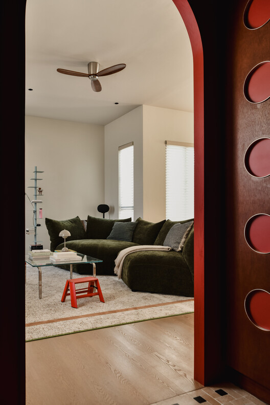 16 Crimson Unfold Apartment / Wuuu Studio - Interior Photography, Living Room, Wood, Lighting