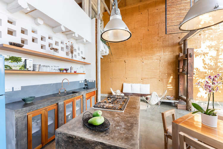 Loft Saja / Andrés Rubio Téllez Arquitecto - Fotografía interior, Cocina, Madera, Iluminación, Encimera, Sillas