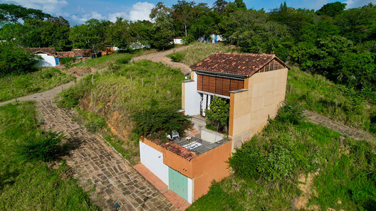 Loft Saja / Andrés Rubio Téllez Arquitecto - Imagen 11 de 37