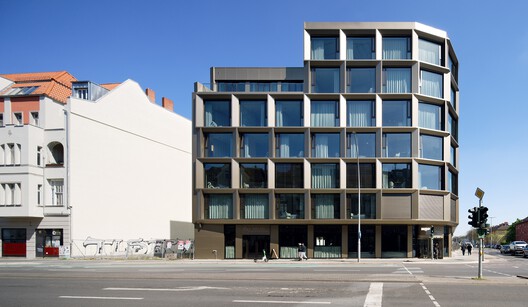 Hotel Bellman Berlin-Neukoelln / Tchoban Voss Architekten - Image 3 of 25