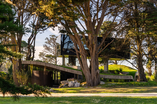 House Moro / TAM - Guillermo Elgart - Image 2 of 35