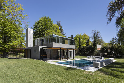Cabin 192 / Daniel Canda, arquitecto  - Fotografía exterior, Jardín