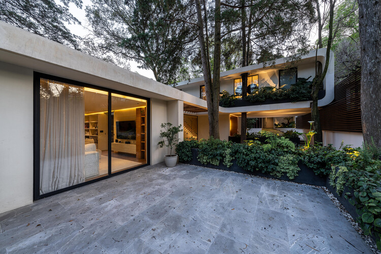 Casa LAI / BROISSIN - Imagen 9 de 32