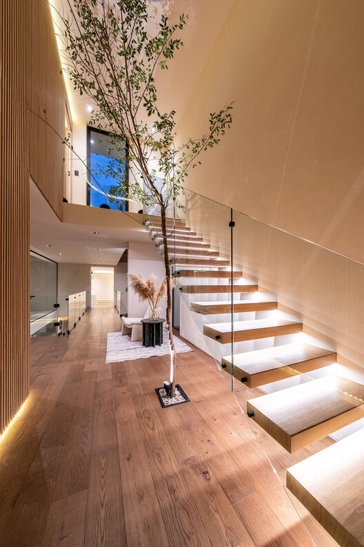 Casa LAI  / BROISSIN - Imagen 15 de 32