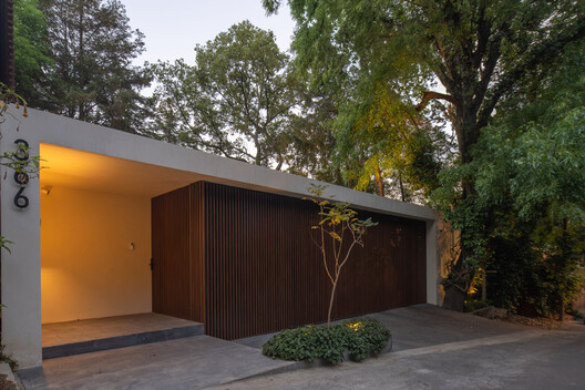 Casa LAI  / BROISSIN - Fotografía exterior