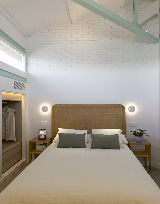 Casa JN109 / SUAV - Fotografia de Interiores, Dormitório, Madeira, Cama, Iluminação
