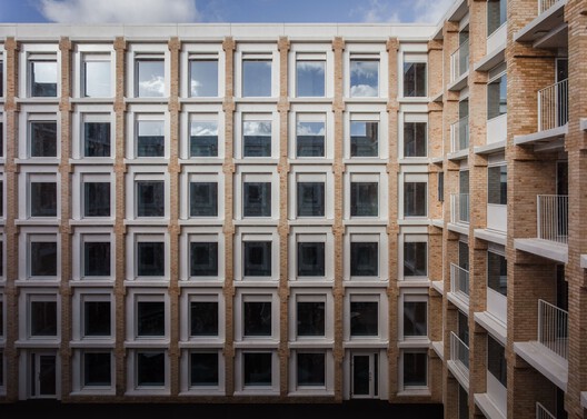 伦敦艺术大学鱼岛综合用途建筑 / Henley Halebrown - 建筑图