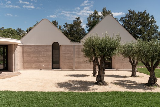 Earth by the River Residence / Luigi Rosselli Architects - Image 11 of 35
