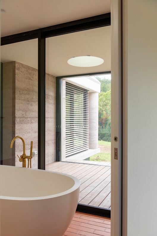 Earth by the River Residence / Luigi Rosselli Architects - Interior Photography, Bathroom, Wood, Glass, Door