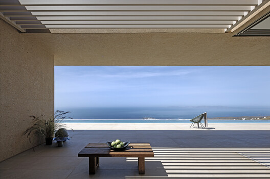 The Slot House / Katerina Valsamaki Architects - Interior Photography, Balcony, Beam