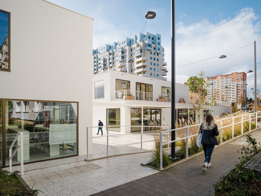 Widna Haven Community Center and Library / PB STUDIO + studiomania + IPA Ipreferanalog - Exterior Photography, Facade