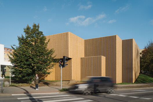 Widna Haven Community Center and Library / PB STUDIO + studiomania + IPA Ipreferanalog - Exterior Photography, Wood, Concrete
