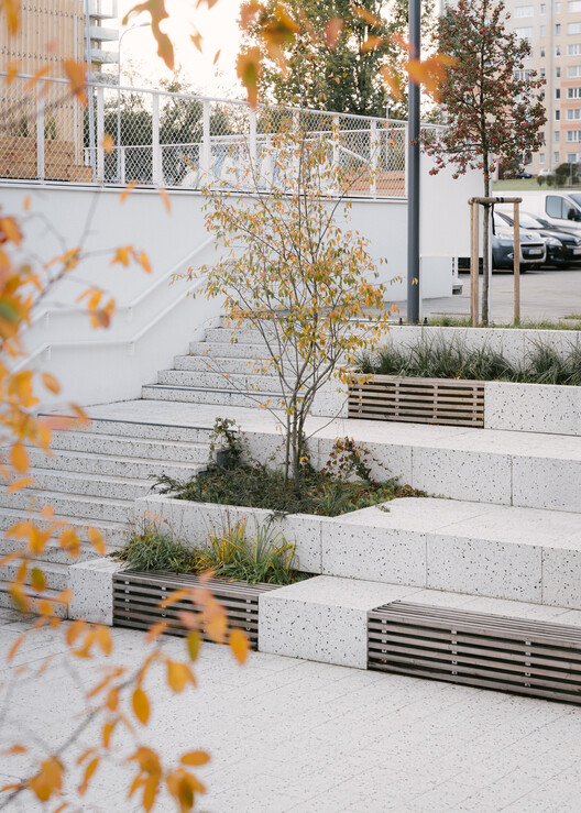 Widna Haven Community Center and Library / PB STUDIO + studiomania + IPA Ipreferanalog - Image 12 of 31