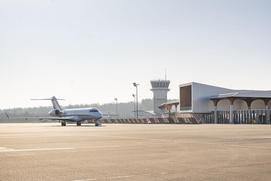 Deauville Terminal Saint-Gatien-des-Bois / Ferrier Marchetti Studio - Exterior Photography