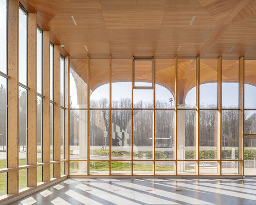 Deauville Terminal Saint-Gatien-des-Bois / Ferrier Marchetti Studio - Image 5 of 12