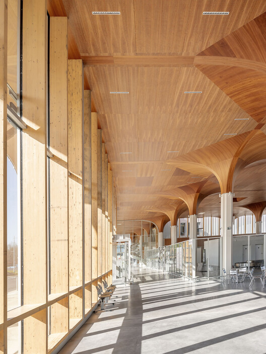 Deauville Terminal Saint-Gatien-des-Bois / Ferrier Marchetti Studio - Image 3 of 12