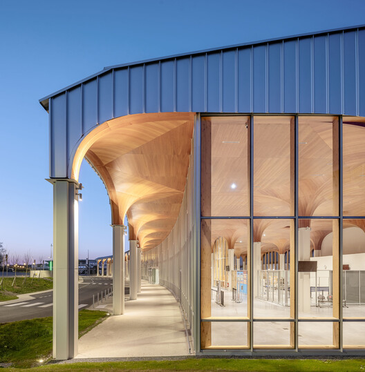 Deauville Terminal Saint-Gatien-des-Bois / Ferrier Marchetti Studio - Image 10 of 12
