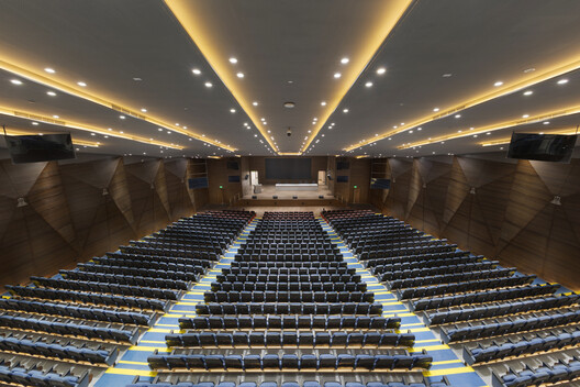 Ain Shams University Campus Main Theater / El-Maghraby Design House + Prof. Dr. Gamal El-Kholy - Image 9 of 44