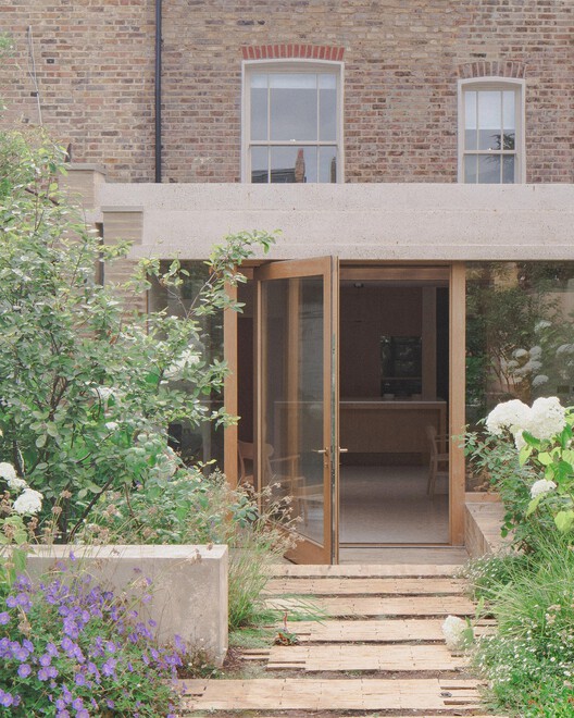 Hackney House / Architecture for London - Exterior Photography, Door, Garden, Concrete, Courtyard