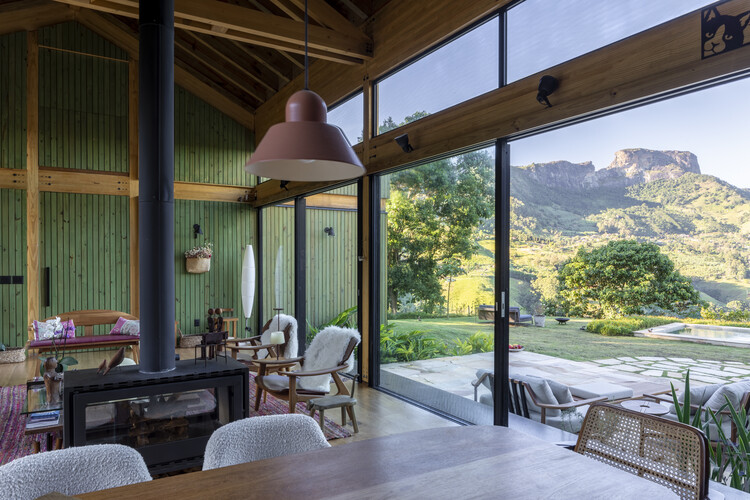 Sítio Vale Verde / Bruschini Arquitetura - Fotografía interior, Sillas