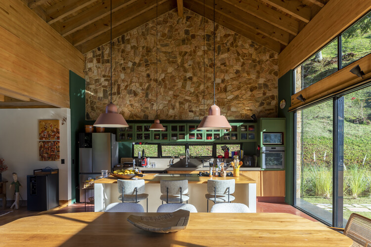 Sítio Vale Verde / Bruschini Arquitetura - Fotografía interior, Madera, Cocina, Fijación Vigas