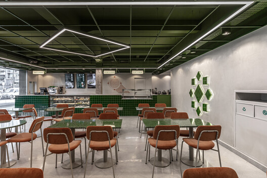 Diletto Pastas - Barrio Chino / Cupla Arquitectura - Lucia Vallve & Tomas Mielnikowicz - Fotografía interior, Comedor, Sillas