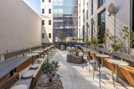 Hobby Malabia Café / Cupla Arquitectura - Lucia Vallve & Tomas Mielnikowicz - Fotografía exterior, Sillas