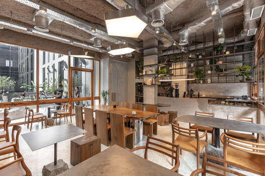 Hobby Malabia Café / Cupla Arquitectura - Lucia Vallve & Tomas Mielnikowicz - Fotografía interior, Madera, Mesas, Sillas, Vidrio