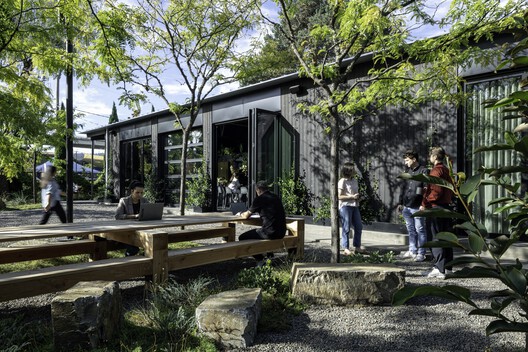 Skylab Headquarters + SkylabSHOP / Skylab Architecture - Exterior Photography