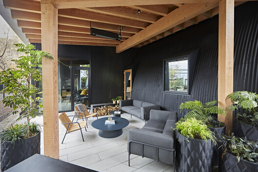 Skylab Headquarters + SkylabSHOP / Skylab Architecture - Interior Photography, Living Room, Wood, Chair, Patio, Courtyard