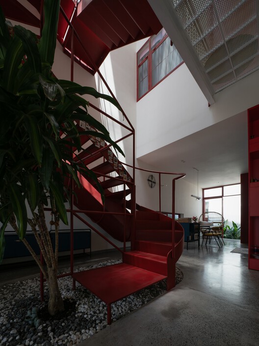 3Gang House / Space + Architecture - Interior Photography, Stairs, Handrail