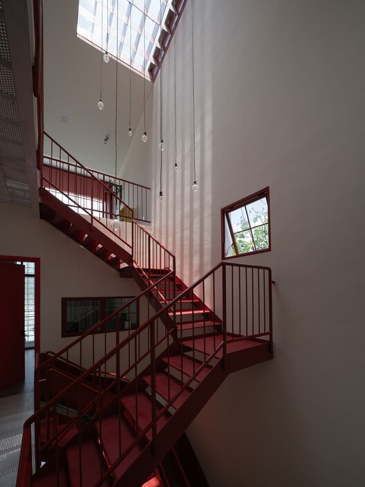 3Gang House / Space + Architecture - Interior Photography, Stairs, Wood, Handrail