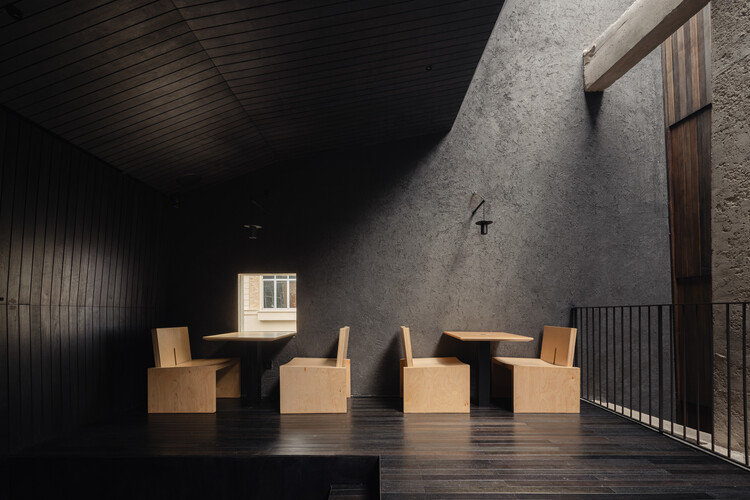 ITSUMO 甜品店 / kousou - 室内图, 木头