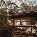 Rio Perdido / Studio Saxe - Cabañas & Lodges
