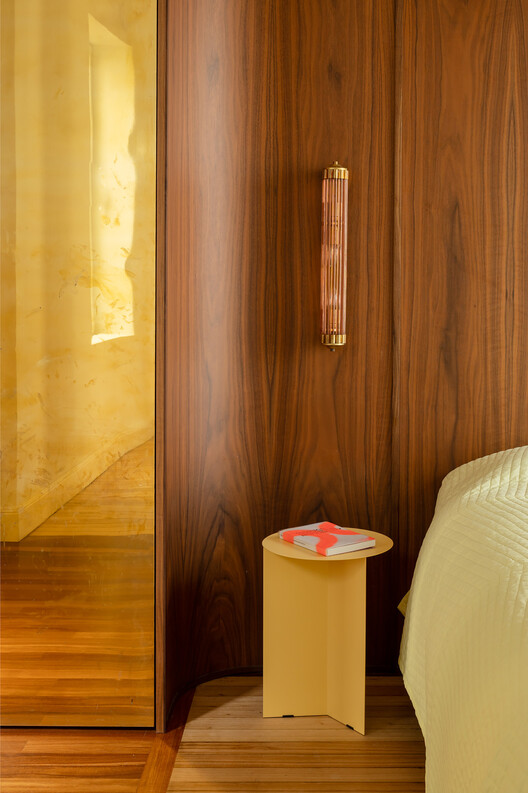 Reforma de vivienda en Getxo / BABELstudio - Fotografía interior, Dormitorio, Madera